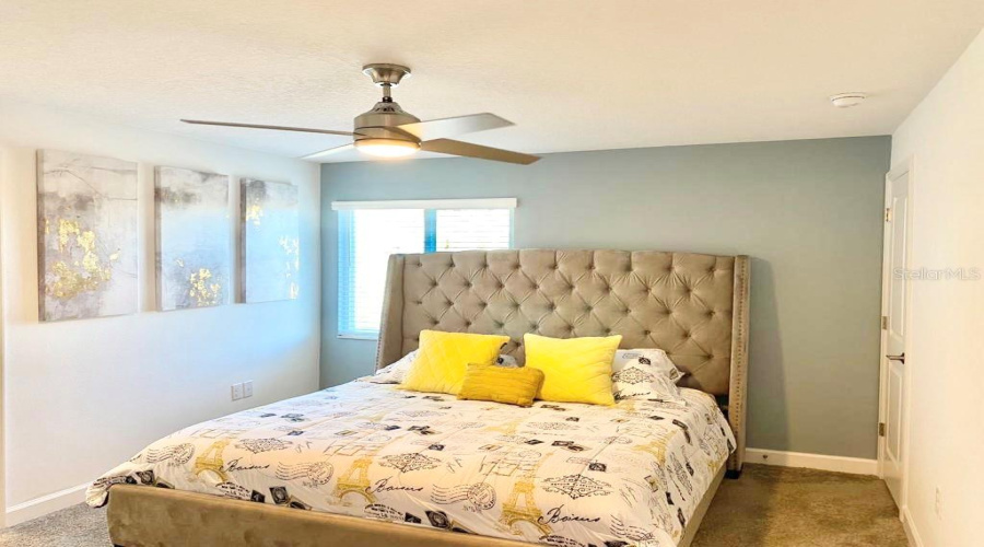 DAVENPORT, Florida 33896, 5 Bedrooms Bedrooms, ,4 BathroomsBathrooms,Residential,For Sale,CABOT CLIFFS,0,MFRO6415509