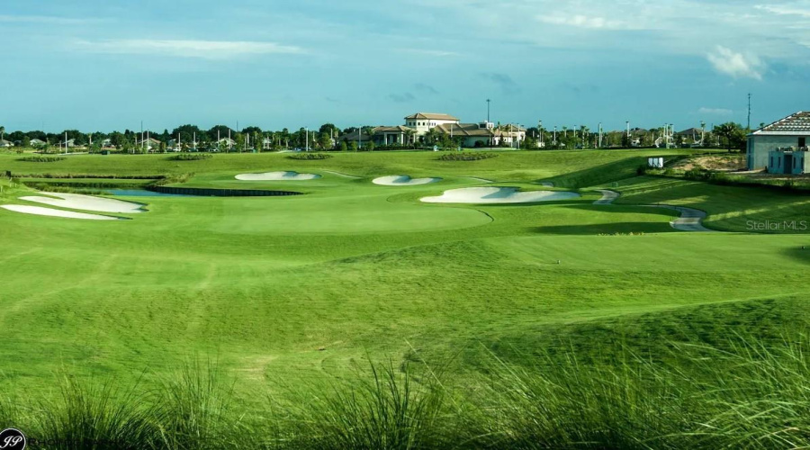 DAVENPORT, Florida 33896, 5 Bedrooms Bedrooms, ,4 BathroomsBathrooms,Residential,For Sale,CABOT CLIFFS,0,MFRO6415509