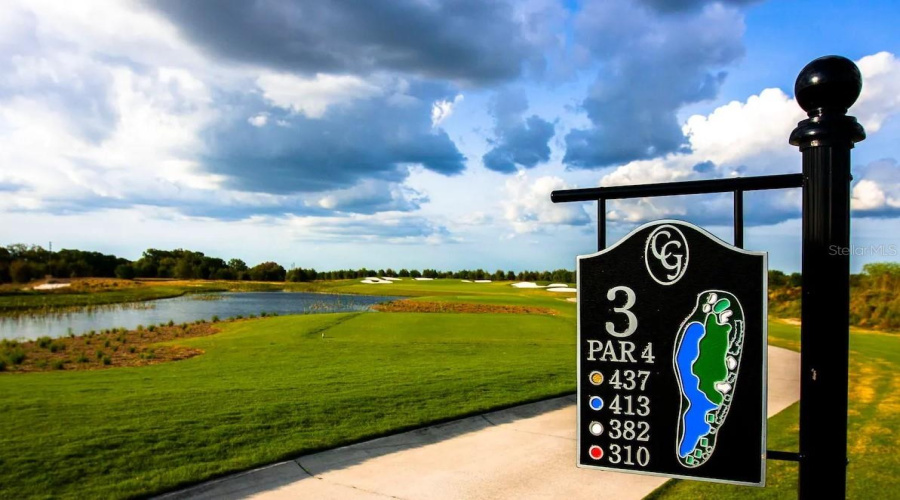 DAVENPORT, Florida 33896, 5 Bedrooms Bedrooms, ,4 BathroomsBathrooms,Residential,For Sale,CABOT CLIFFS,0,MFRO6415509