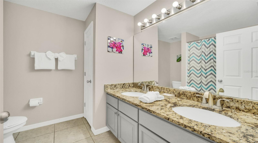 DAVENPORT, Florida 33896, 4 Bedrooms Bedrooms, ,3 BathroomsBathrooms,Residential,For Sale,BALMORAL,0,MFRO6415464
