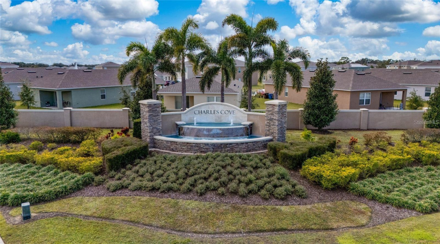 DAVENPORT, Florida 33837, 4 Bedrooms Bedrooms, ,2 BathroomsBathrooms,Residential,For Sale,RED HILL,0,MFRO6414870