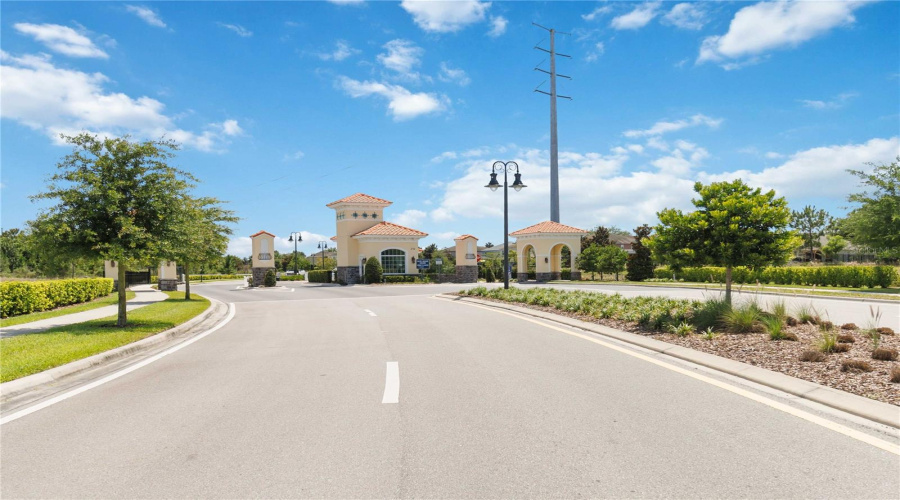 DAVENPORT, Florida 33837, 4 Bedrooms Bedrooms, ,3 BathroomsBathrooms,Residential,For Sale,BRUNSWICK,0,MFRO6415405