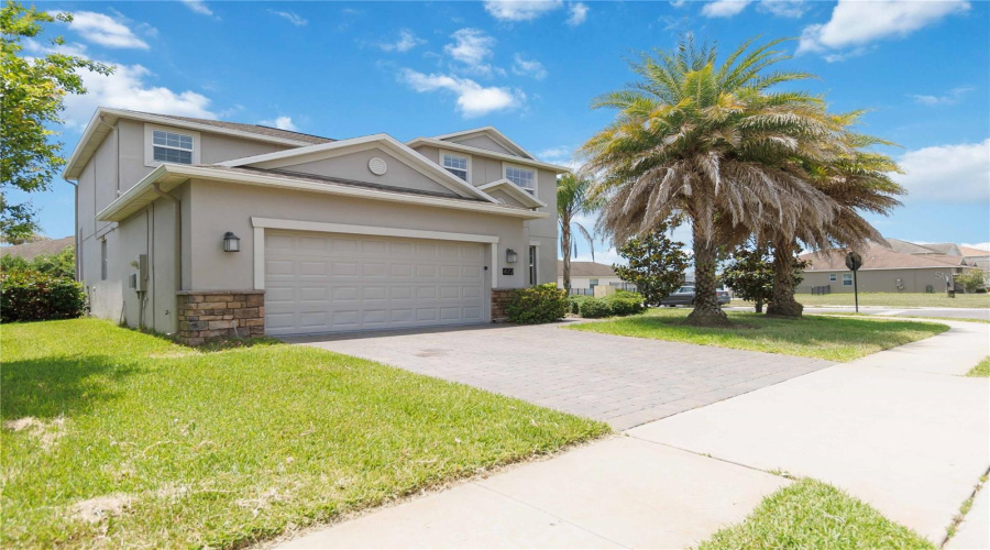 DAVENPORT, Florida 33837, 4 Bedrooms Bedrooms, ,3 BathroomsBathrooms,Residential,For Sale,BRUNSWICK,0,MFRO6415405