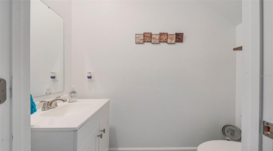 DAVENPORT, Florida 33837, 4 Bedrooms Bedrooms, ,2 BathroomsBathrooms,Residential,For Sale,AQUIFER,0,MFRO6414165