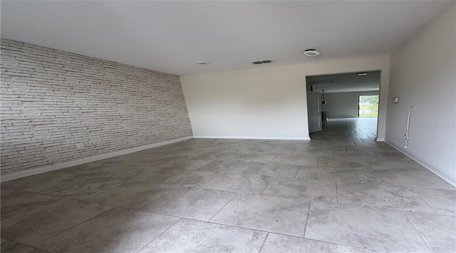 DAVENPORT, Florida 33896, 3 Bedrooms Bedrooms, ,2 BathroomsBathrooms,Residential,For Sale,ROYAL ST GEORGE,0,MFRO6415627