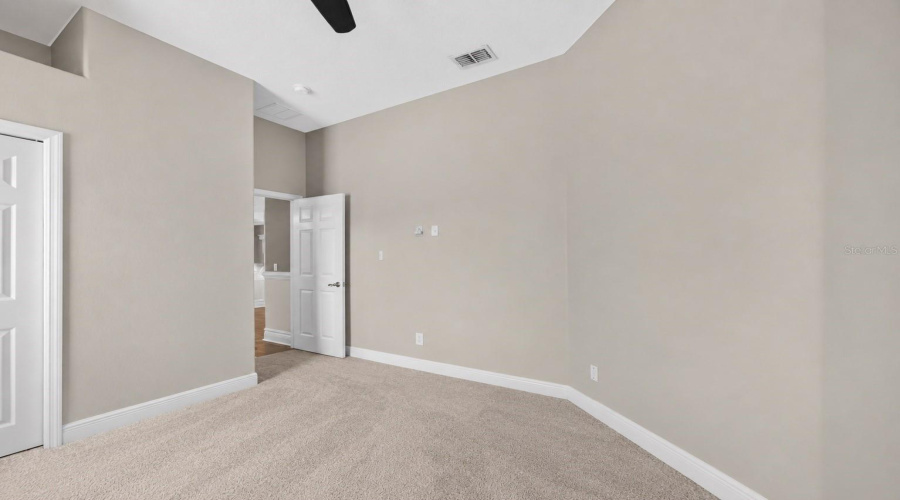 BEDROOM 1 (AI FURNITURE)