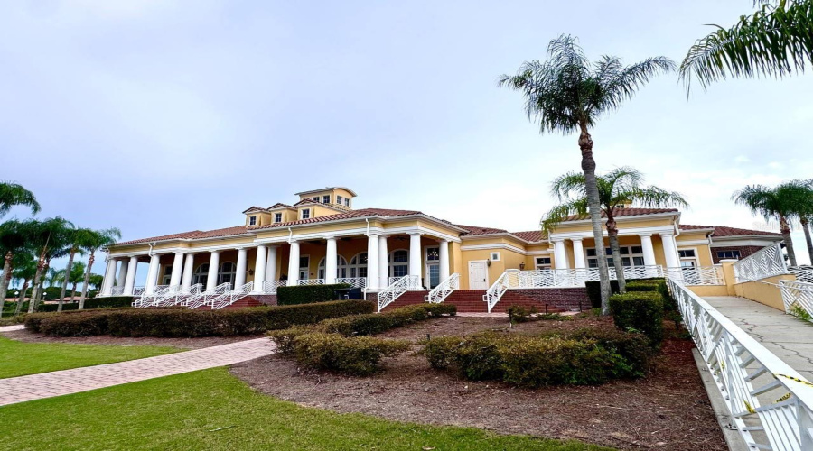 DAVENPORT, Florida 33837, 5 Bedrooms Bedrooms, ,3 BathroomsBathrooms,Residential,For Sale,EASTMINSTER,0,MFRS5151677