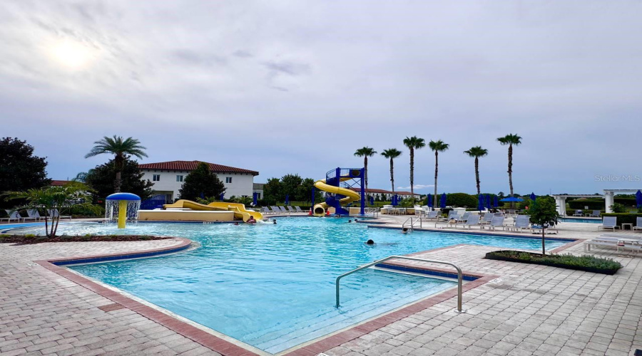 DAVENPORT, Florida 33837, 5 Bedrooms Bedrooms, ,3 BathroomsBathrooms,Residential,For Sale,EASTMINSTER,0,MFRS5151677