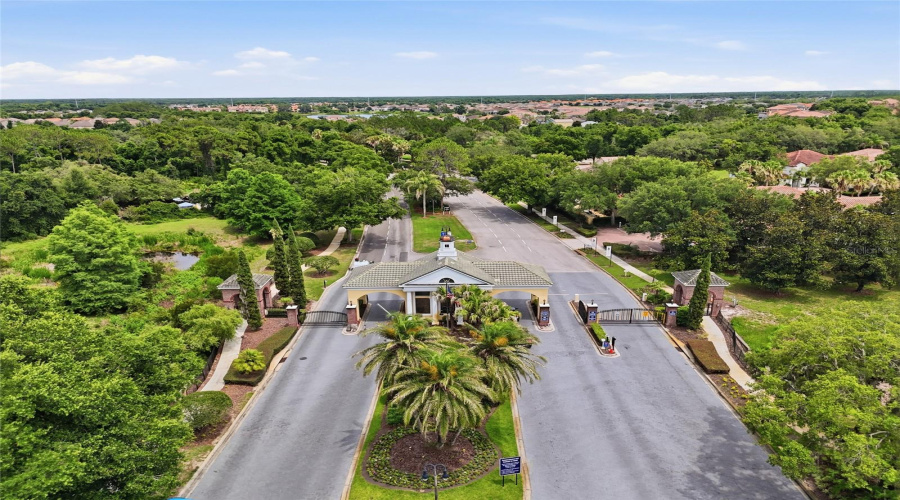 DAVENPORT, Florida 33837, 5 Bedrooms Bedrooms, ,3 BathroomsBathrooms,Residential,For Sale,EASTMINSTER,0,MFRS5151677