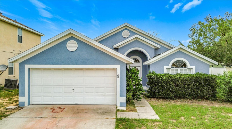 DAVENPORT, Florida 33897, 3 Bedrooms Bedrooms, ,2 BathroomsBathrooms,Residential,For Sale,PINEDALE,0,MFRO6414449