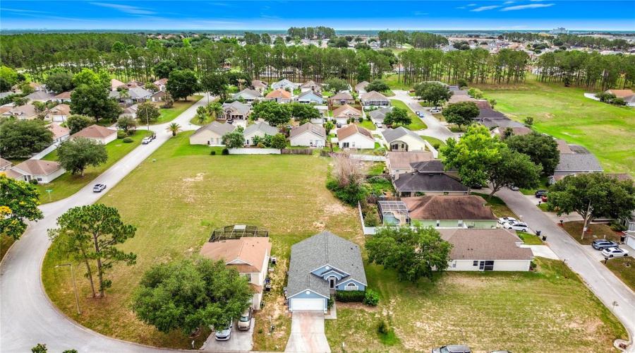 DAVENPORT, Florida 33897, 3 Bedrooms Bedrooms, ,2 BathroomsBathrooms,Residential,For Sale,PINEDALE,0,MFRO6414449