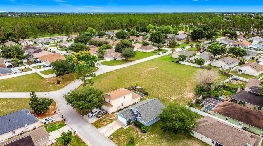 DAVENPORT, Florida 33897, 3 Bedrooms Bedrooms, ,2 BathroomsBathrooms,Residential,For Sale,PINEDALE,0,MFRO6414449