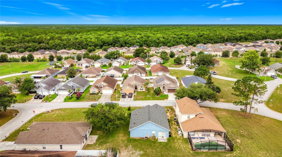 DAVENPORT, Florida 33897, 3 Bedrooms Bedrooms, ,2 BathroomsBathrooms,Residential,For Sale,PINEDALE,0,MFRO6414449