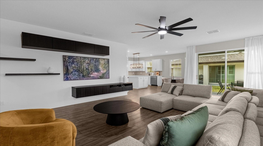 REUNION, Florida 34747, 3 Bedrooms Bedrooms, ,2 BathroomsBathrooms,Residential,For Sale,RUMNEY,0,MFRO6414237