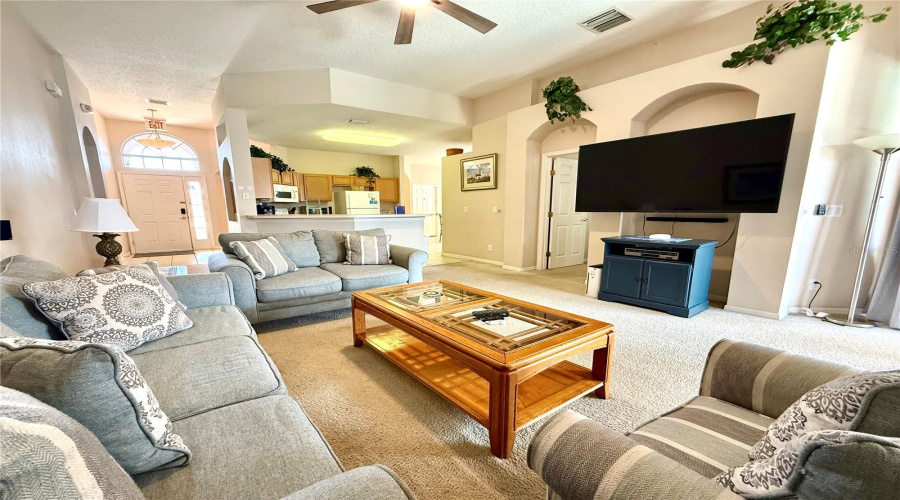 DAVENPORT, Florida 33897, 4 Bedrooms Bedrooms, ,3 BathroomsBathrooms,Residential,For Sale,PLUMOSO,0,MFRO6415060