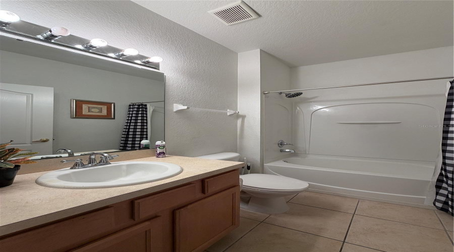 KISSIMMEE, Florida 34746, 4 Bedrooms Bedrooms, ,3 BathroomsBathrooms,Residential,For Sale,CARAVELLE,0,MFRS5151708