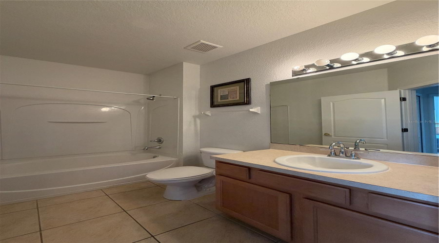 KISSIMMEE, Florida 34746, 4 Bedrooms Bedrooms, ,3 BathroomsBathrooms,Residential,For Sale,CARAVELLE,0,MFRS5151708