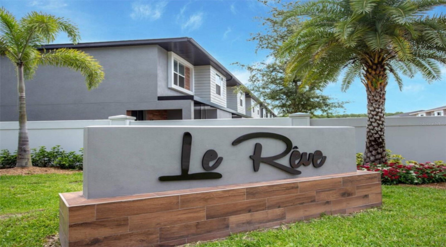KISSIMMEE, Florida 34746, 4 Bedrooms Bedrooms, ,3 BathroomsBathrooms,Residential,For Sale,LE REVE,0,MFRO6332306