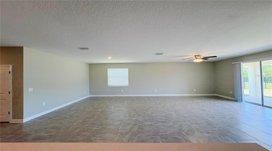 DAVENPORT, Florida 33837, 4 Bedrooms Bedrooms, ,3 BathroomsBathrooms,Residential,For Sale,CAMDEN,0,MFRP4939019