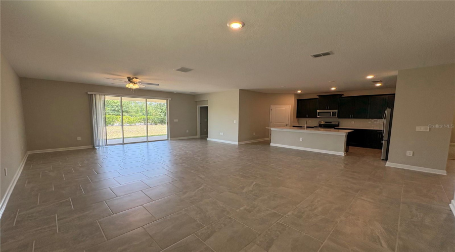 DAVENPORT, Florida 33837, 4 Bedrooms Bedrooms, ,3 BathroomsBathrooms,Residential,For Sale,CAMDEN,0,MFRP4939019
