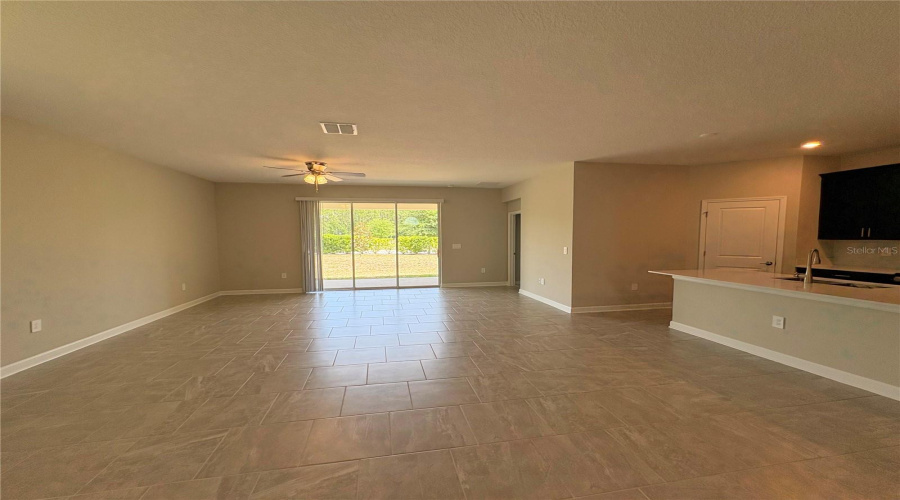 DAVENPORT, Florida 33837, 4 Bedrooms Bedrooms, ,3 BathroomsBathrooms,Residential,For Sale,CAMDEN,0,MFRP4939019