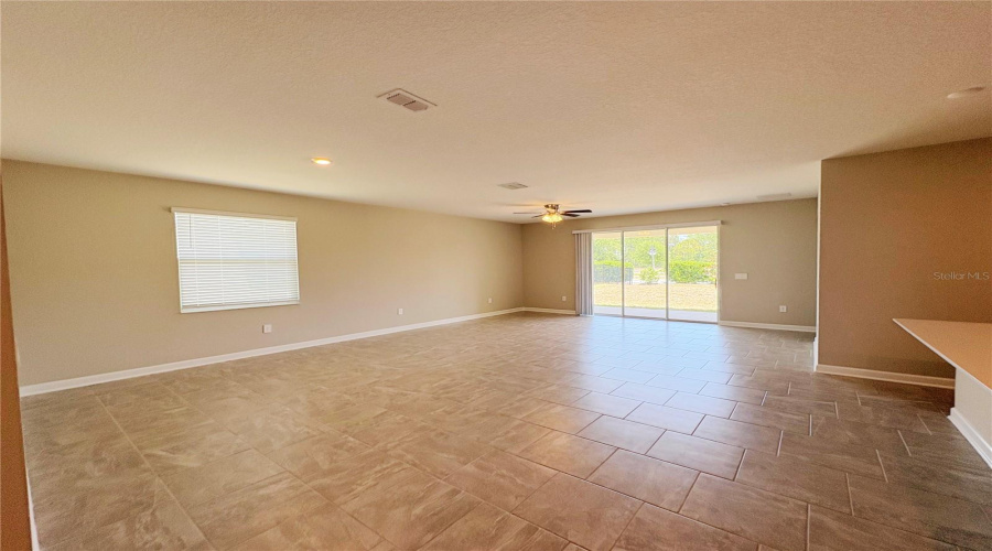 DAVENPORT, Florida 33837, 4 Bedrooms Bedrooms, ,3 BathroomsBathrooms,Residential,For Sale,CAMDEN,0,MFRP4939019