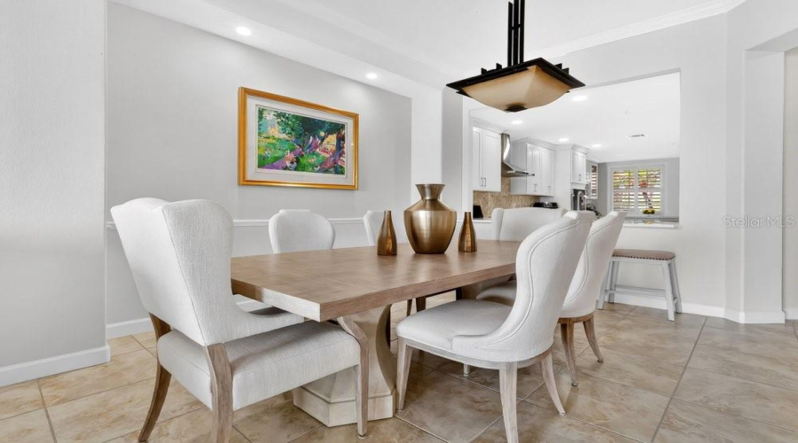 ORLANDO, Florida 32836, 2 Bedrooms Bedrooms, ,2 BathroomsBathrooms,Residential,For Sale,THE ESPLANADE,0,MFRO6415557