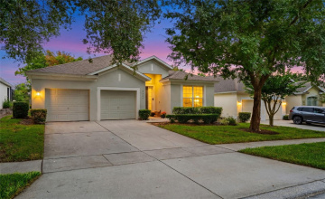 KISSIMMEE, Florida 34747, 4 Bedrooms Bedrooms, ,4 BathroomsBathrooms,Residential,For Sale,COMROW,0,MFRS5151580