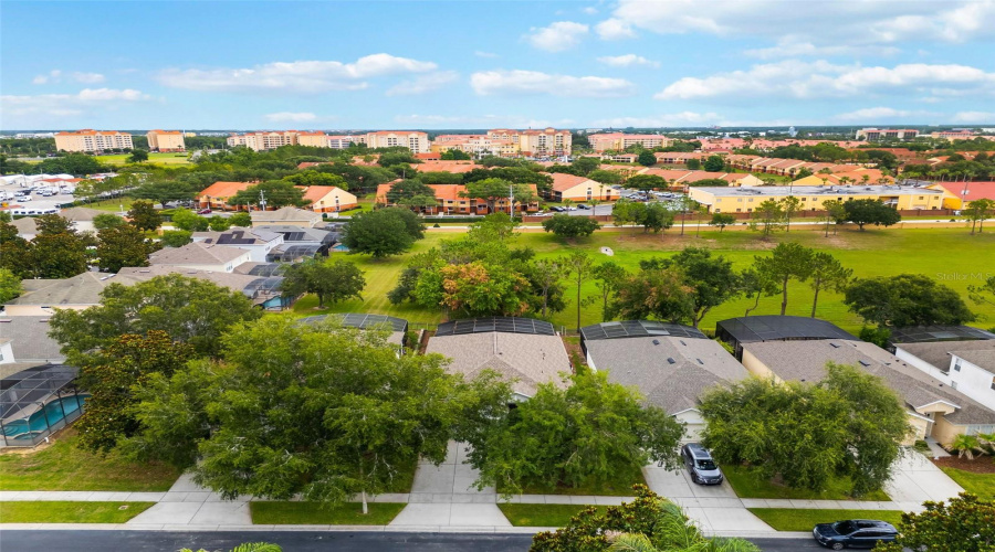 KISSIMMEE, Florida 34747, 4 Bedrooms Bedrooms, ,4 BathroomsBathrooms,Residential,For Sale,COMROW,0,MFRS5151580