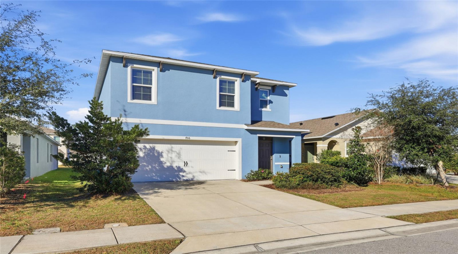 DAVENPORT, Florida 33837, 5 Bedrooms Bedrooms, ,3 BathroomsBathrooms,Residential,For Sale,CHINOY,0,MFRO6375553