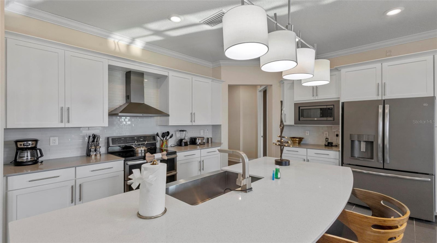 KISSIMMEE, Florida 34746, 4 Bedrooms Bedrooms, ,3 BathroomsBathrooms,Residential,For Sale,CLOCK TOWER,0,MFRO6373249