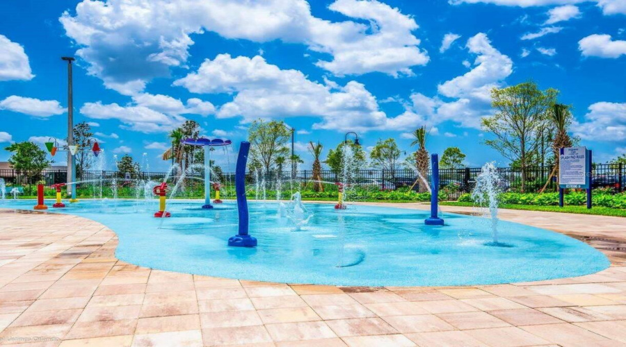 KISSIMMEE, Florida 34746, 4 Bedrooms Bedrooms, ,3 BathroomsBathrooms,Residential,For Sale,CLOCK TOWER,0,MFRO6373249