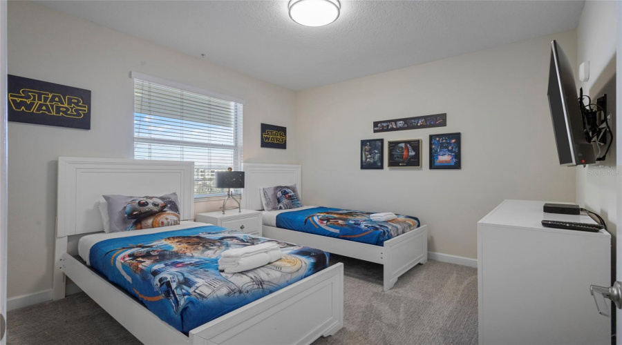KISSIMMEE, Florida 34746, 4 Bedrooms Bedrooms, ,3 BathroomsBathrooms,Residential,For Sale,CLOCK TOWER,0,MFRO6373249