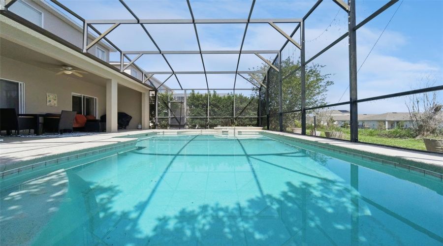 DAVENPORT, Florida 33897, 5 Bedrooms Bedrooms, ,3 BathroomsBathrooms,Residential,For Sale,HIGHGATE PARK,0,MFRO6415440