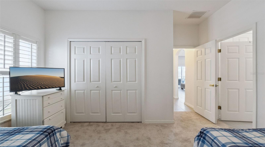 DAVENPORT, Florida 33897, 5 Bedrooms Bedrooms, ,3 BathroomsBathrooms,Residential,For Sale,HIGHGATE PARK,0,MFRO6415440