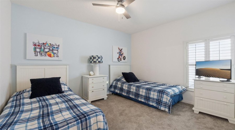 DAVENPORT, Florida 33897, 5 Bedrooms Bedrooms, ,3 BathroomsBathrooms,Residential,For Sale,HIGHGATE PARK,0,MFRO6415440