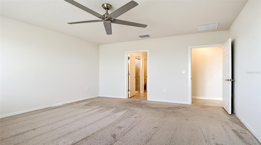 DAVENPORT, Florida 33837, 4 Bedrooms Bedrooms, ,2 BathroomsBathrooms,Residential,For Sale,ASPEN,0,MFRO6416238