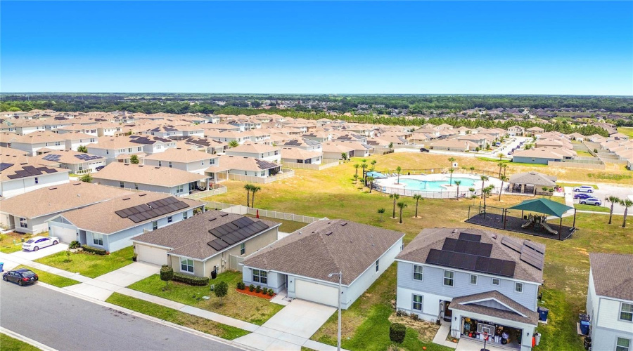DAVENPORT, Florida 33837, 4 Bedrooms Bedrooms, ,2 BathroomsBathrooms,Residential,For Sale,ASPEN,0,MFRO6416238