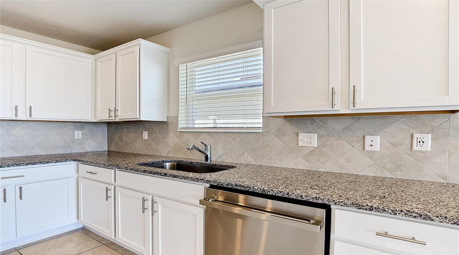 DAVENPORT, Florida 33837, 4 Bedrooms Bedrooms, ,2 BathroomsBathrooms,Residential,For Sale,ASPEN,0,MFRO6416238