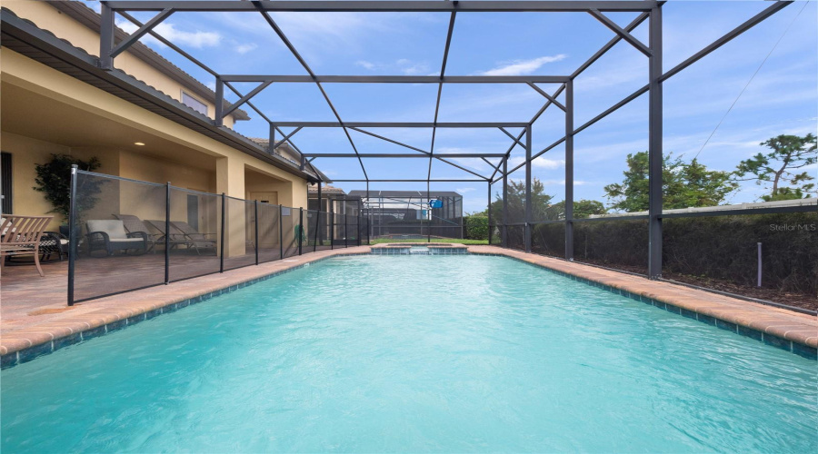 KISSIMMEE, Florida 34747, 8 Bedrooms Bedrooms, ,6 BathroomsBathrooms,Residential,For Sale,RHODES,0,MFRS5151659