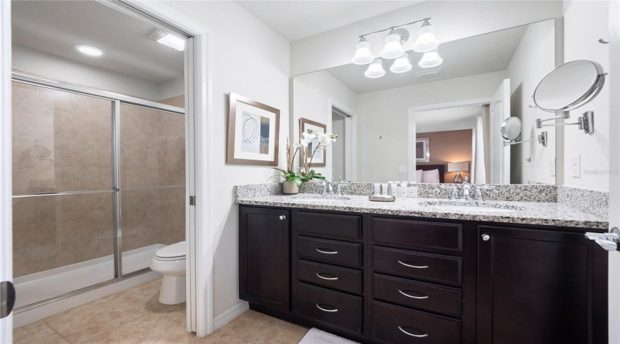 KISSIMMEE, Florida 34747, 8 Bedrooms Bedrooms, ,6 BathroomsBathrooms,Residential,For Sale,RHODES,0,MFRS5151659