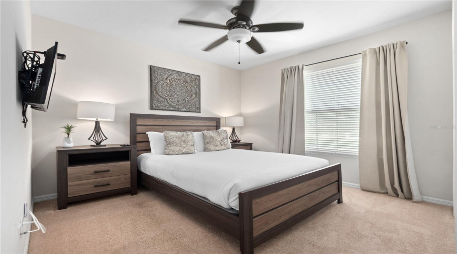 KISSIMMEE, Florida 34747, 8 Bedrooms Bedrooms, ,6 BathroomsBathrooms,Residential,For Sale,RHODES,0,MFRS5151659