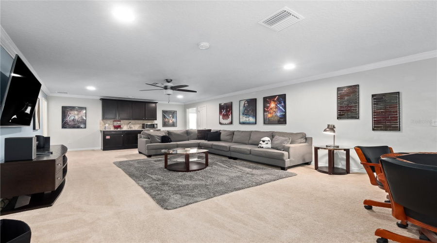 KISSIMMEE, Florida 34747, 8 Bedrooms Bedrooms, ,6 BathroomsBathrooms,Residential,For Sale,RHODES,0,MFRS5151659