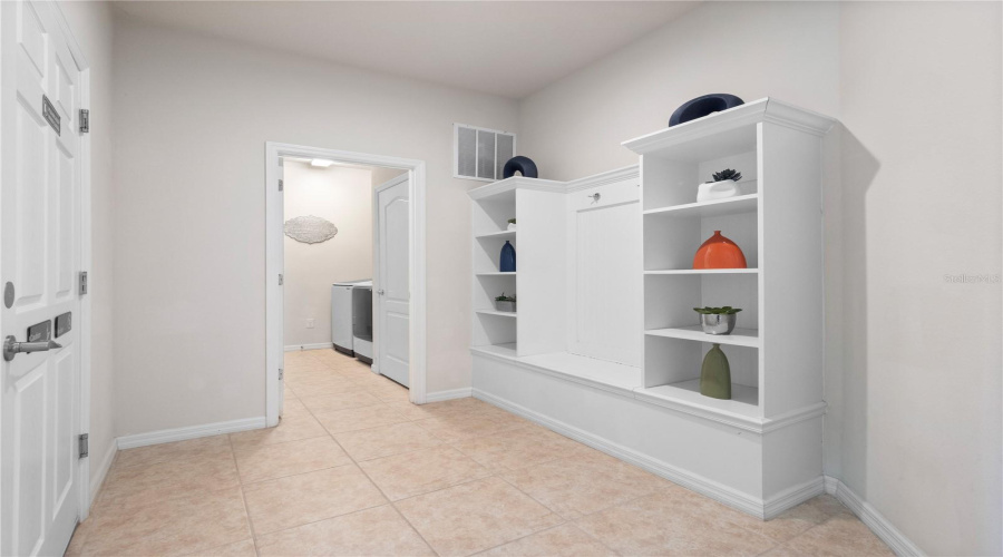 KISSIMMEE, Florida 34747, 8 Bedrooms Bedrooms, ,6 BathroomsBathrooms,Residential,For Sale,RHODES,0,MFRS5151659