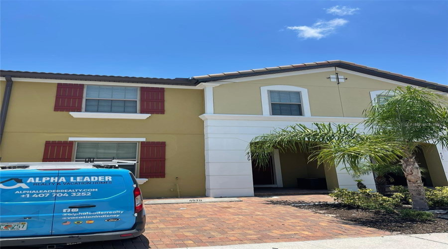 DAVENPORT, Florida 33837, 5 Bedrooms Bedrooms, ,4 BathroomsBathrooms,Residential,For Sale,TERRASONESTA,0,MFRS5150766