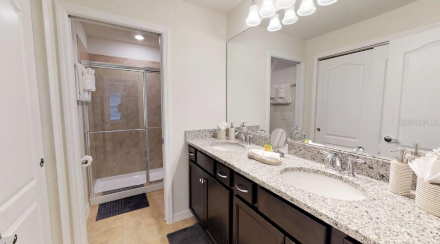 DAVENPORT, Florida 33837, 5 Bedrooms Bedrooms, ,4 BathroomsBathrooms,Residential,For Sale,TERRASONESTA,0,MFRS5150766