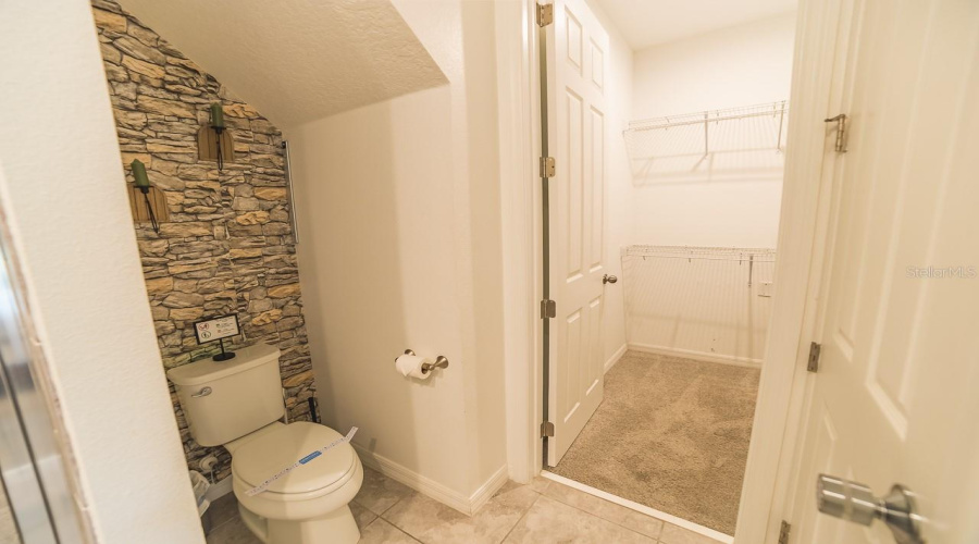 KISSIMMEE, Florida 34747, 5 Bedrooms Bedrooms, ,4 BathroomsBathrooms,Residential,For Sale,AMELIA DOWNS,0,MFRO6415120