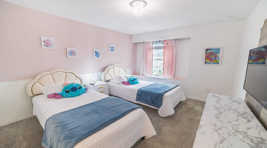 KISSIMMEE, Florida 34747, 5 Bedrooms Bedrooms, ,4 BathroomsBathrooms,Residential,For Sale,AMELIA DOWNS,0,MFRO6415120