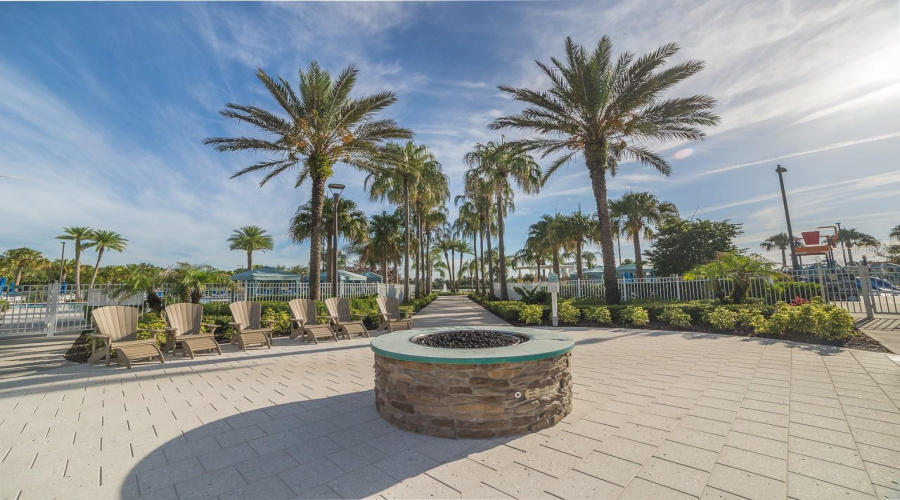 KISSIMMEE, Florida 34747, 5 Bedrooms Bedrooms, ,4 BathroomsBathrooms,Residential,For Sale,AMELIA DOWNS,0,MFRO6415120