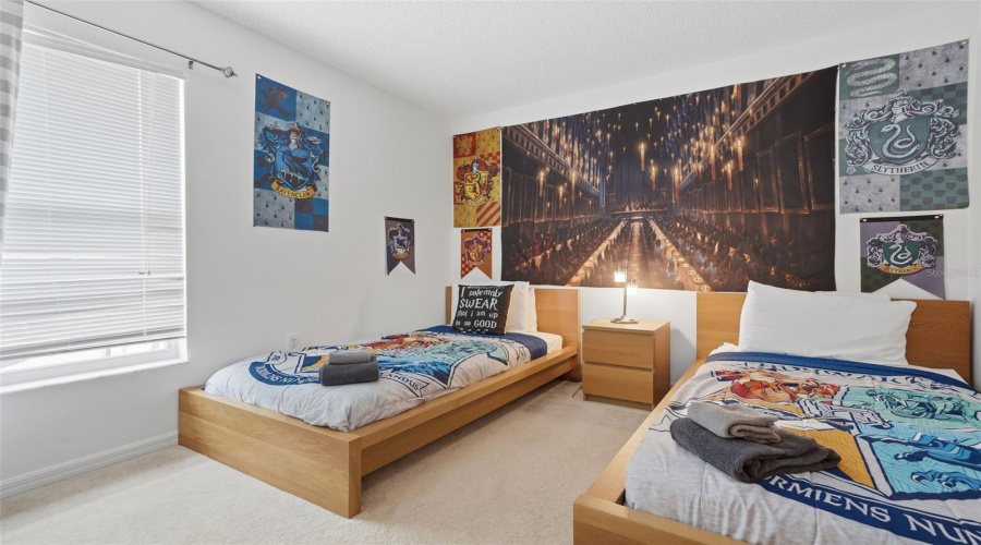 KISSIMMEE, Florida 34746, 4 Bedrooms Bedrooms, ,2 BathroomsBathrooms,Residential,For Sale,BAREFOOT BEACH,0,MFRO6415529